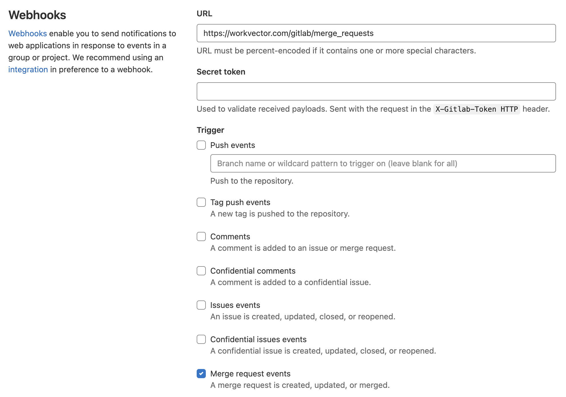 Snímek obrazovky nastavení webhooků pro zpracování merge request.